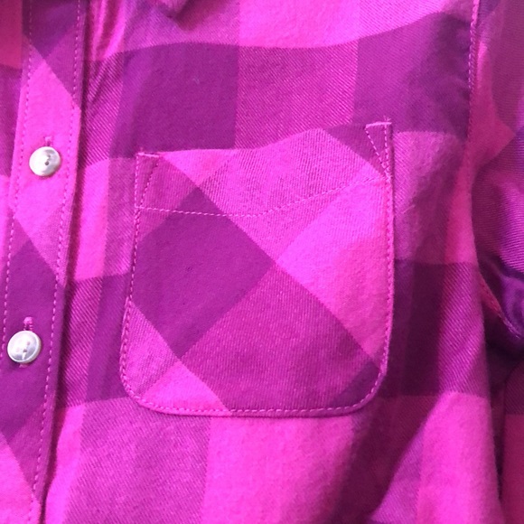 Lands’ End Girls Tie Front Flannel Shirt. Medium (8). NWT. Plum buffalo check. - Picture 3 of 9
